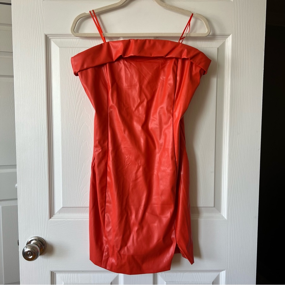 Idem Ditto Faux Leather Tomato Orange-Red Strapless Mini Dress NWOT